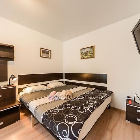 New Appartment Near Kyiv Airport Exterior photo